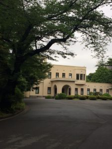 東京都庭園美術館のレストラン カフェのアクセスや駐車場をご紹介 きらりとひかる